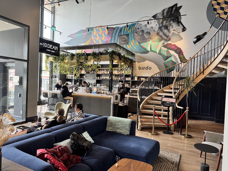 10 DEAN | Waverley photo 3