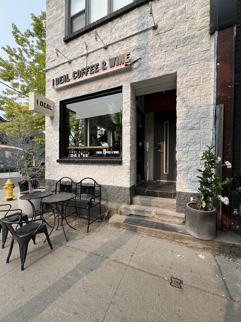 I DEAL COFFEE & WINE photo 3