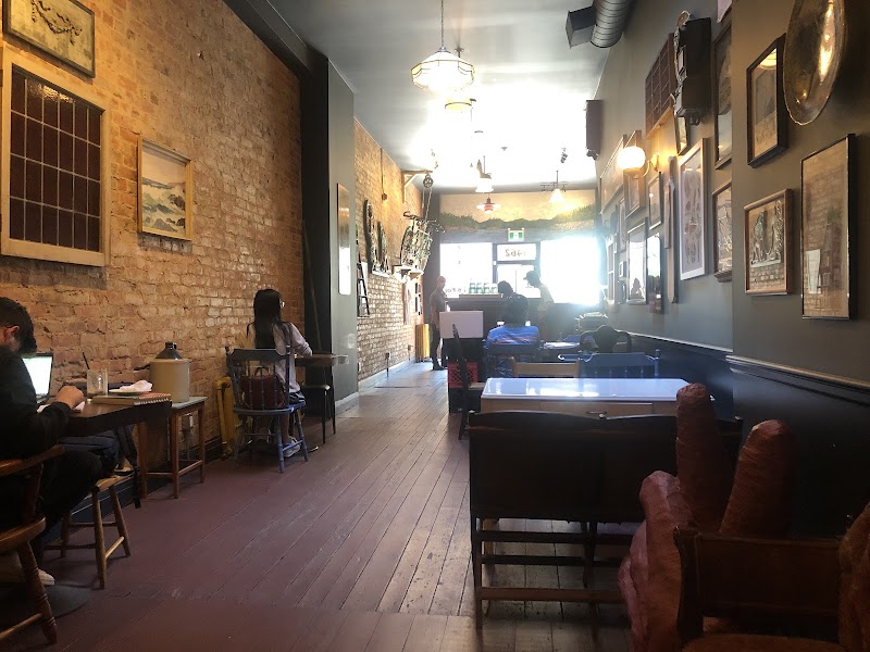 Larry's Place photo 4