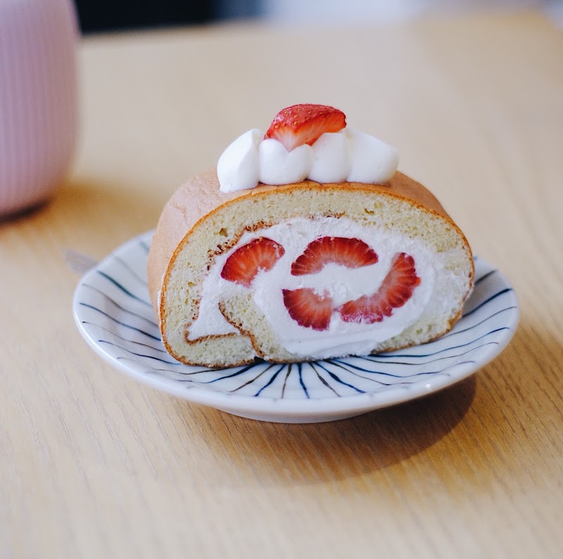 LITTLE PEBBLES CAFE photo 2